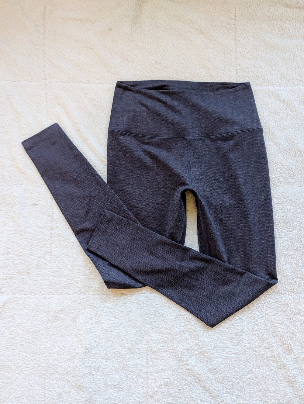 Oiselle Lux Life Mid Rise 3/4 Tights Leggings